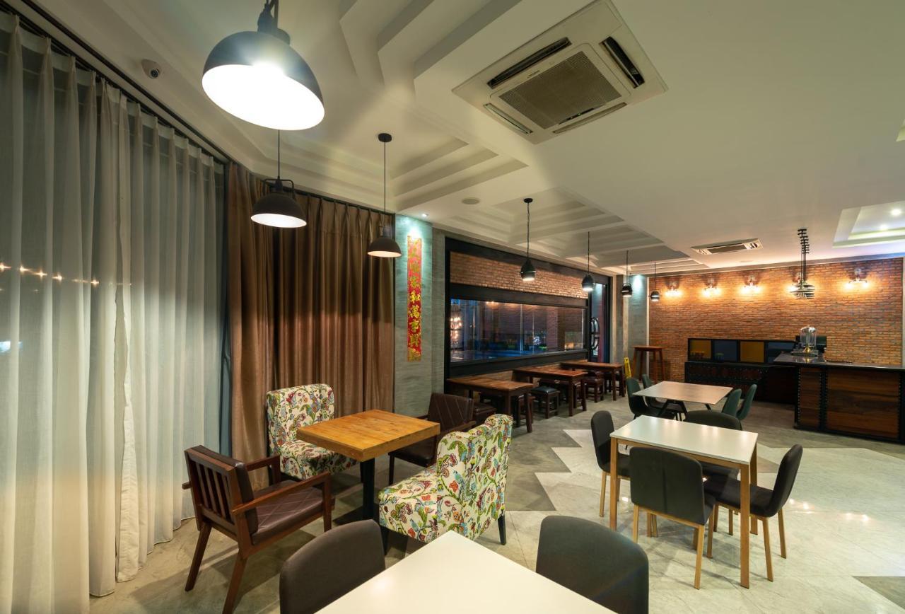S Park Design Hotel Vientiane Exterior foto